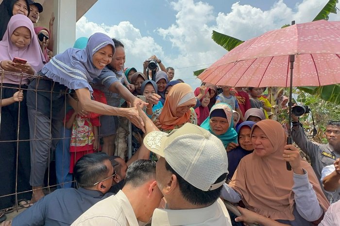 Calon Presiden Koalisi Indonesia Maju, Prabowo Subianto di kampung keluarga besar Eyang Kakung Prabowo yang ada di Banyumas. (Dok. Tim Media Prabowo Subianto)

