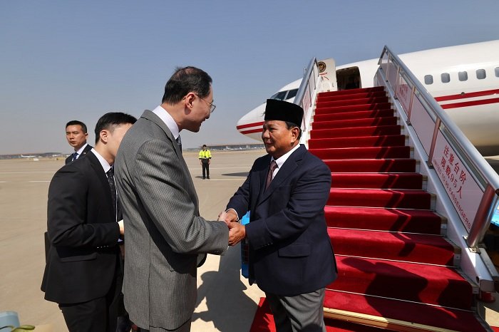 Menteri Pertahanan RI Prabowo Subianto tiba di Beijing, China untuk menemui sejumlah pejabat tinggi negara, termasuk Presiden China XI Jinping. (Dok. Tim Media Prabowo)