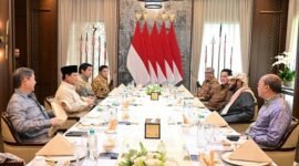 Presiden RI Prabowo Subianto  menggaet investor Qatar dalam penandatangan kesepakatan atau MoU investasi pembangunan 1 juta rumah untuk rakyat. (Facebook.com @Setkab RI)