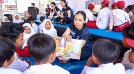 BRI Peduli hadir di SDN 1 Malaka, NTB, untuk tingkatkan literasi anak negeri! Dukung pendidikan berkualitas, perkuat guru, dan lengkapi fasilitas sekolah. (Dok. BRI)