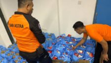 Nurani Astra dirikan 12 posko bencana dan salurkan 16 ribu paket sembako di Aceh, Sumut, Sumbar. (Dok. Astra)