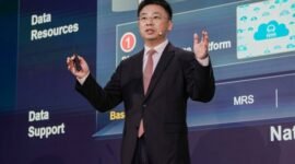 Huawei's Saeed Xia presents onstage at MWC 2026