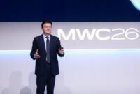 Yuan Yuan, President of Huawei Data Storage Product Line, delivering a keynote speech