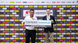 (from left) Ron Hogg, Director (Two Wheels Motor Racing Sdn Bhd) and Maximilian Fiedler, Regional CEO Asia/Pacific (Schaeffler) collaborate at the Asia Road Racing Championship. Photo: Schaeffler