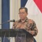 Keterangan foto: Edi Broto Suwarno, Kepala Departemen Pengawasan Lembaga Efek Otoritas Jasa Keuangan (OJK), menyampaikan keynote speech dalam Seminar Nasional Pelaku Pasar Modal & RUAT PROPAMI 2026 di Ballroom Suagi, The Papandayan Hotel, Bandung, Sabtu (26/9/2026).