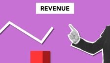Grafik pasar saham menunjukkan tren kenaikan harga IPO, merefleksikan optimisme investor terhadap potensi pertumbuhan perusahaan baru yang melantai di bursa. Visualisasi ini menggambarkan dinamika pasar yang penuh harapan namun juga memerlukan kehati-hatian dalam setiap keputusan investasi.